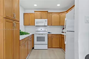 6103 Monroe St, Hollywood, FL 33023 - Photo 5