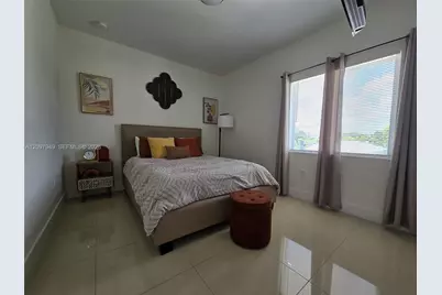1426 NW 74th St #0, Miami, FL 33147 - Photo 5