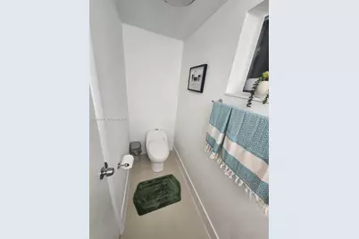 1426 NW 74th St #0, Miami, FL 33147 - Photo 17