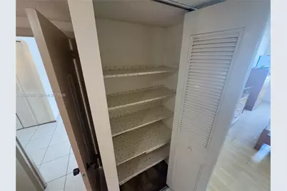 230 174th St #911, Sunny Isles Beach, FL 33160 - Photo 27