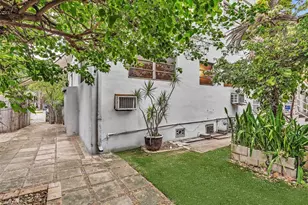 1410 16th St, Miami Beach, FL 33139 - Photo 35