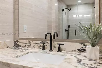 1320 Alhambra Cir, Coral Gables, FL 33134 - Photo 31