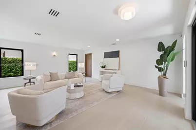 1320 Alhambra Cir, Coral Gables, FL 33134 - Photo 7