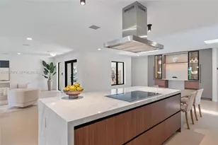 1320 Alhambra Cir, Coral Gables, FL 33134 - Photo 11
