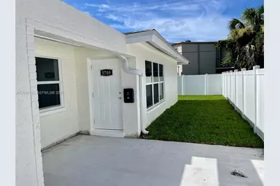 5711 NW 28th St #5711, Lauderhill, FL 33313 - Photo 3