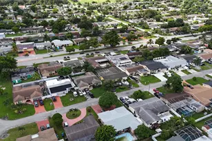 8516 Beekman Dr, Miramar, FL 33025 - Photo 19
