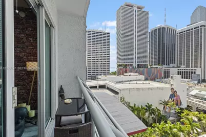 133 NE 2nd Ave #1008, Miami, FL 33132 - Photo 15