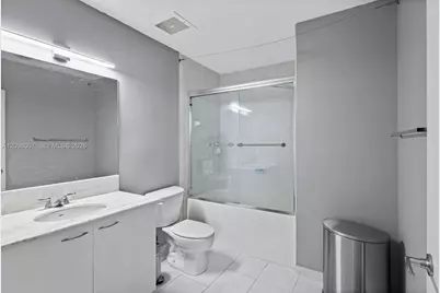133 NE 2nd Ave #1008, Miami, FL 33132 - Photo 13