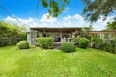 5850 SW 33rd St, Miami, FL 33155 - Photo 13