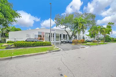1590 NE 162nd St #600, North Miami Beach, FL 33162 - Photo 35
