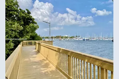 2860 SW 22nd Ave, Miami, FL 33133 - Photo 17