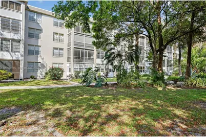 4898 NW 29th Ct #201, Lauderdale Lakes, FL 33313 - Photo 33