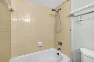 4898 NW 29th Ct, Lauderdale Lakes, FL 33313 - Photo 17