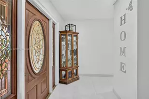 8480 NW 24th Ct, Sunrise, FL 33322 - Photo 7