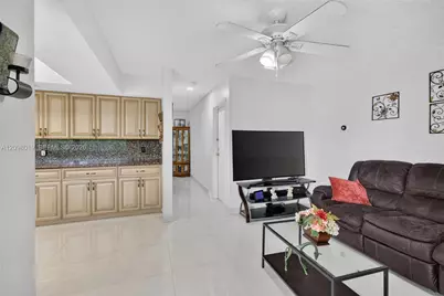 8480 NW 24th Ct, Sunrise, FL 33322 - Photo 19