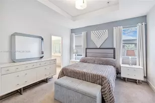 8110 NW 104th Ct, Doral, FL 33178 - Photo 13