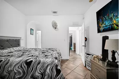 20111 SW 128th Ct, Miami, FL 33177 - Photo 43