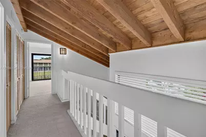 9901 Fairway Cove Ln, Plantation, FL 33324 - Photo 33