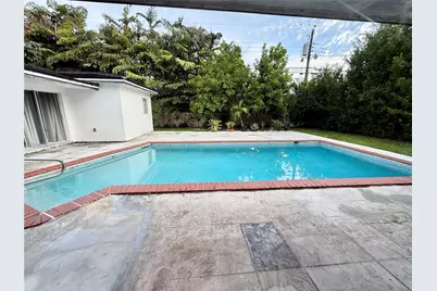 8981 SW 57th Ter, Miami, FL 33173 - Photo 15