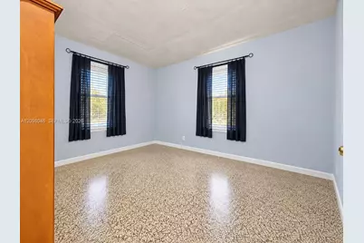7248 NW 3rd St, Miami, FL 33126 - Photo 11
