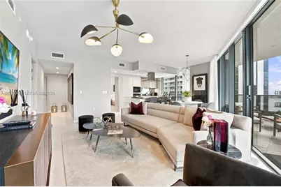 1000 Brickell Plz #3401, Miami, FL 33131 - Photo 5
