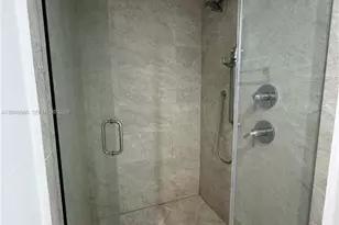 488 NE 18th St, Miami, FL 33132 - Photo 13
