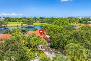 4107 Carriage Dr, Pompano Beach, FL 33069 - Photo 47