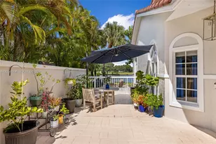 4107 Carriage Dr, Pompano Beach, FL 33069 - Photo 37