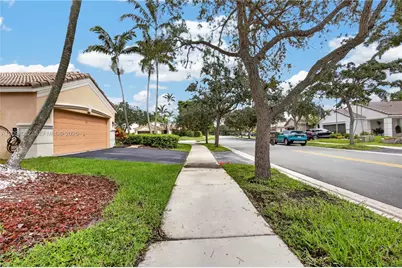 1509 Sunset Way, Weston, FL 33327 - Photo 57