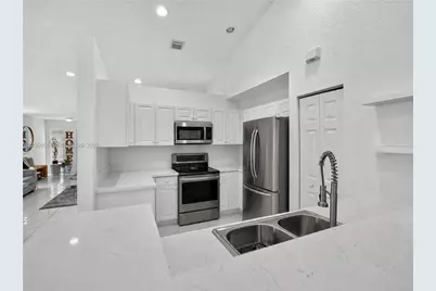 1509 Sunset Way, Weston, FL 33327 - Photo 13