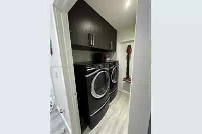 8224 SW 163rd Ct, Miami, FL 33193 - Photo 15