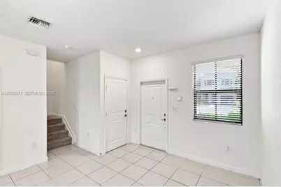 13411 SW 287th Ter #13411, Homestead, FL 33033 - Photo 5