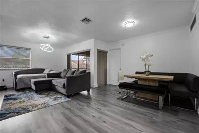 20150 NE 3rd Ct #6, Miami, FL 33179 - Photo 25