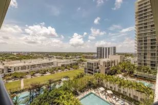 121 NE 34th St, Miami, FL 33137 - Photo 13