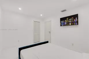 6951 S Miami Lakeway S, Miami Lakes, FL 33014 - Photo 17