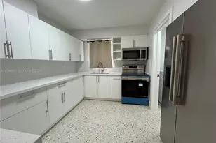 3521 SW 3rd St, Miami, FL 33135 - Photo 9