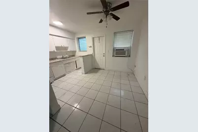 16031 NE 18th Pl #2, North Miami Beach, FL 33162 - Photo 3