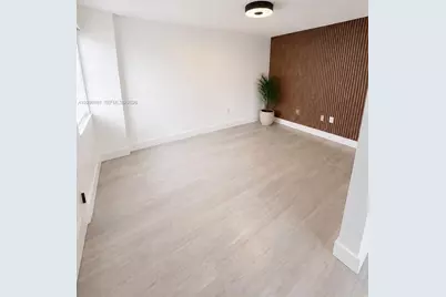 519 NW 10th Ave #3, Miami, FL 33136 - Photo 3