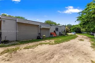 23825 SW 142nd Ave, Homestead, FL 33032 - Photo 37