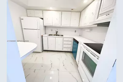 6395 Bay Club Dr #4, Fort Lauderdale, FL 33308 - Photo 7