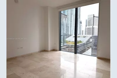 88 SW 7th St #2005, Miami, FL 33130 - Photo 5
