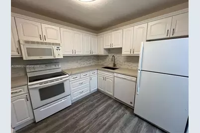 7840 Camino Real #306, Miami, FL 33143 - Photo 1