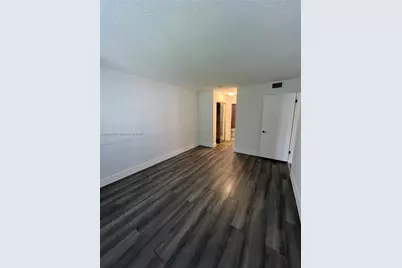 7840 Camino Real #306, Miami, FL 33143 - Photo 5