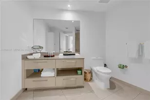 4111 S Ocean Dr, Hollywood, FL 33019 - Photo 15