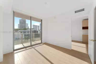 90 NE 32nd St #703, Miami, FL 33137 - Photo 11