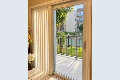 4713 NW 7th St #204-1, Miami, FL 33126 - Photo 19