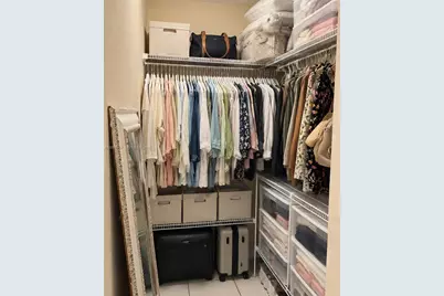 4713 NW 7th St #204-1, Miami, FL 33126 - Photo 13