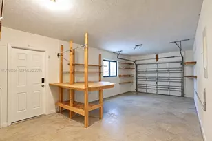 8131 NW 68th Ave, Tamarac, FL 33321 - Photo 33