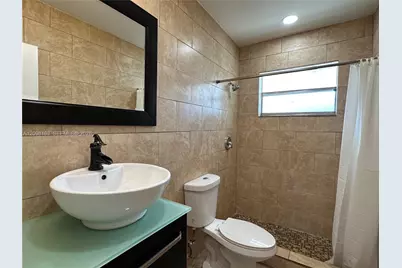 108 NW 2nd Ave #C, Hallandale Beach, FL 33009 - Photo 11