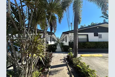 108 NW 2nd Ave #C, Hallandale Beach, FL 33009 - Photo 27